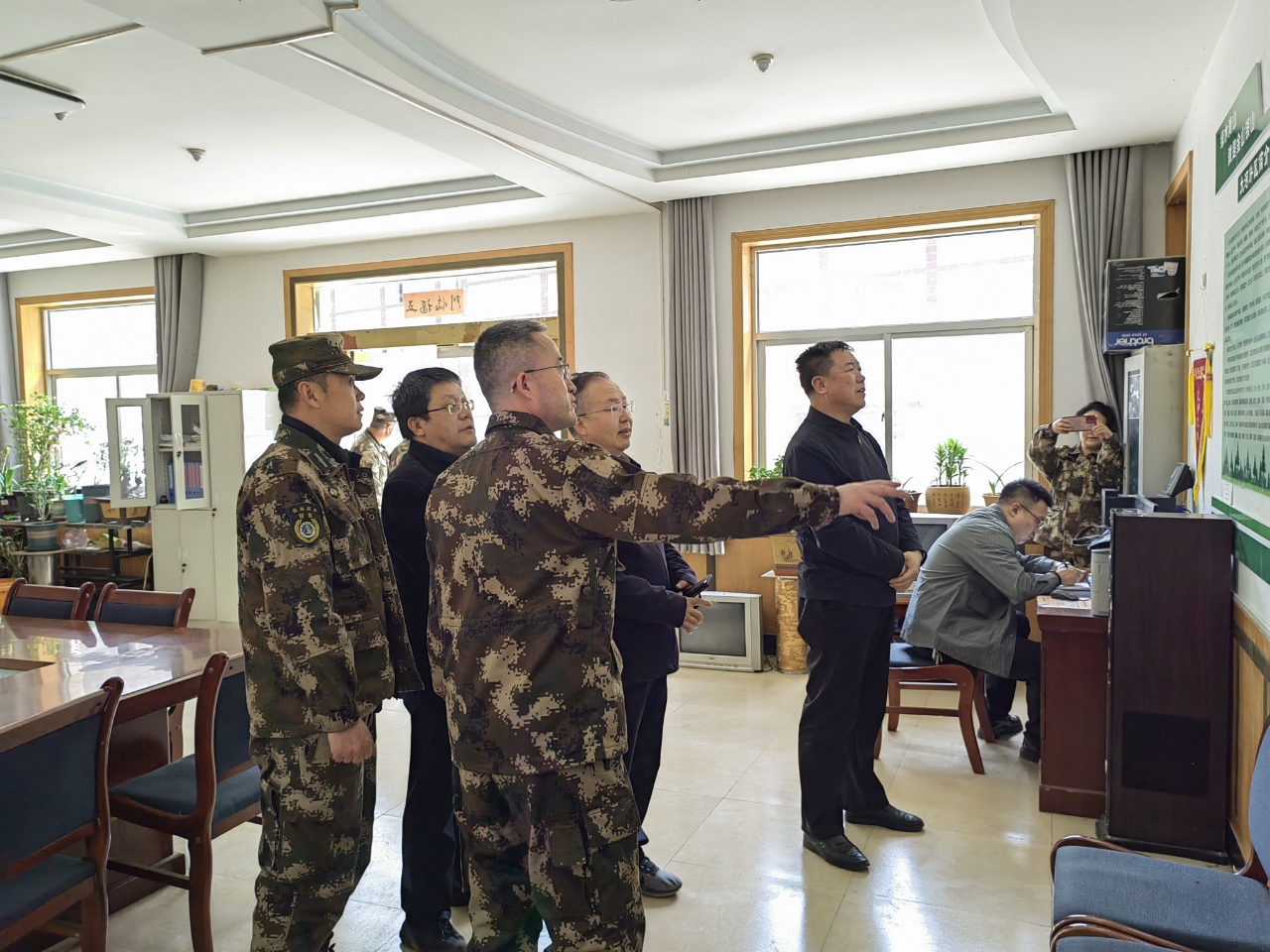 绷紧清明“防火弦” 筑牢护林“安全墙”