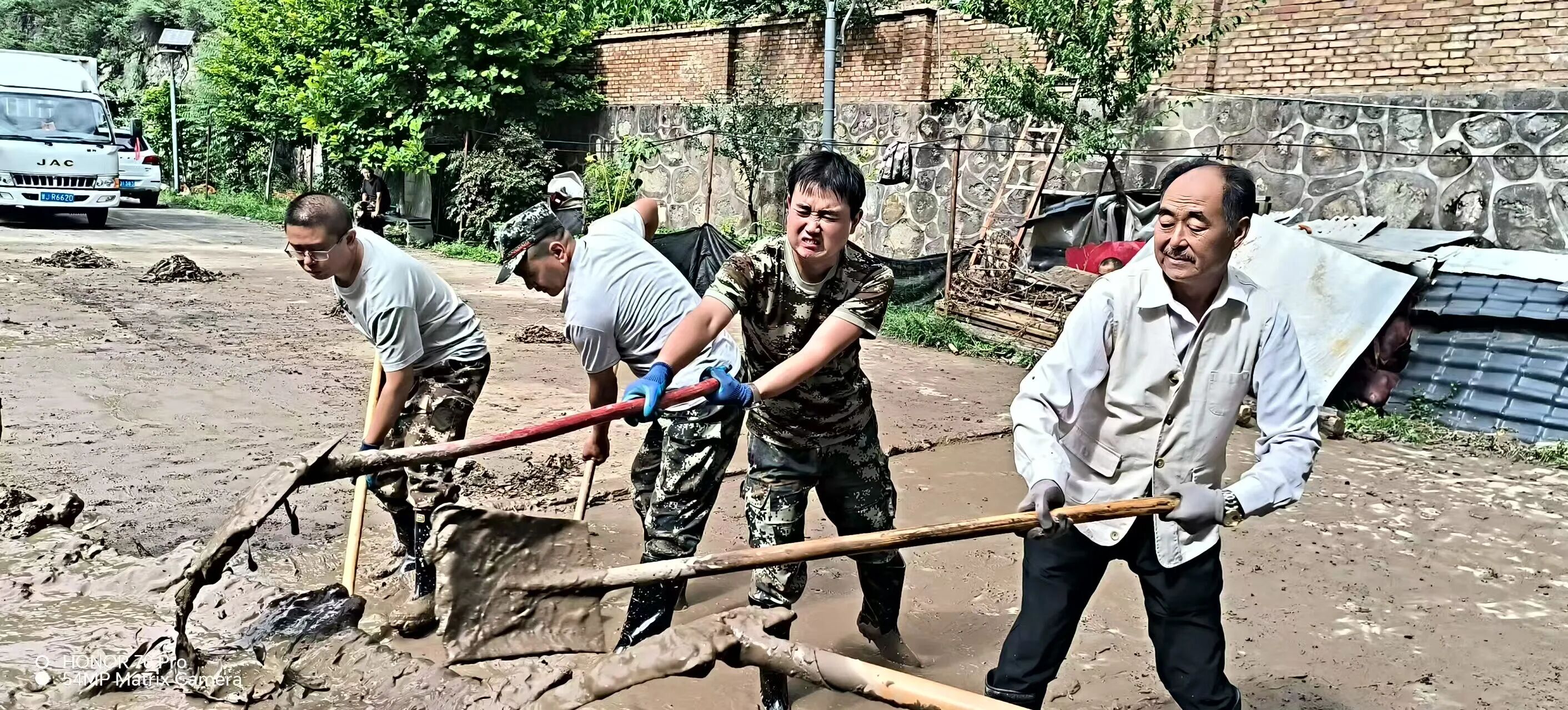 图片.jpg 图片.jpg
